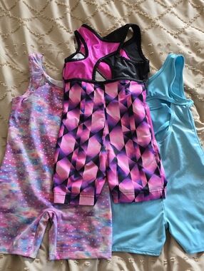 Bundle Of Leotards 6x